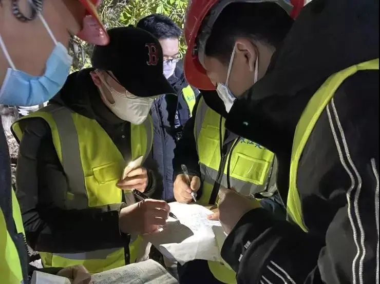 漢水連浦江 方艙筑方舟 | 上海市政總院582分鐘沖刺設計武漢長江新城方艙醫院-